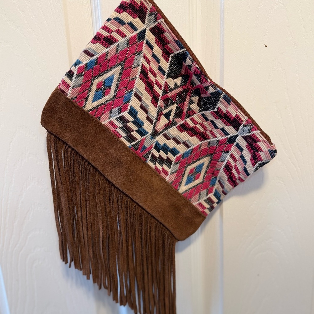 American Eagle Outfitters Vibrant Pink Tribal Clutch.